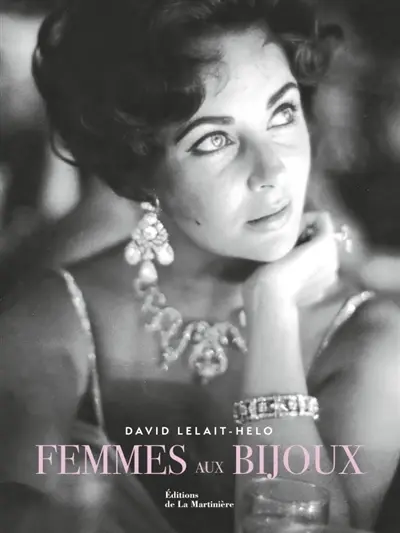 Femmes aux bijoux