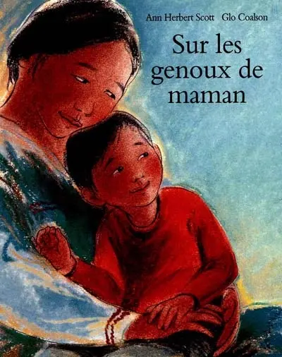 Sur les genoux de maman