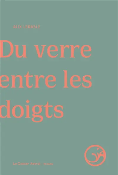 Du verre entre les doigts