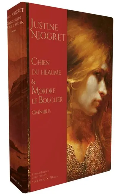 Chien du heaume. Mordre le bouclier