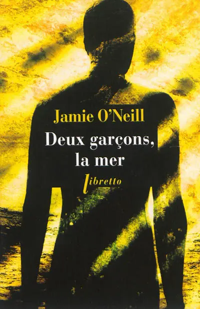 Deux garçons, la mer