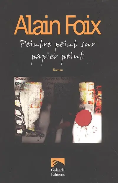 Peintre peint sur papier peint