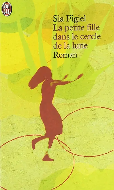 La petite fille dans le cercle de la lune