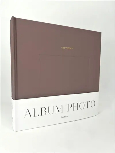 Souvenirs : album photo aubergine